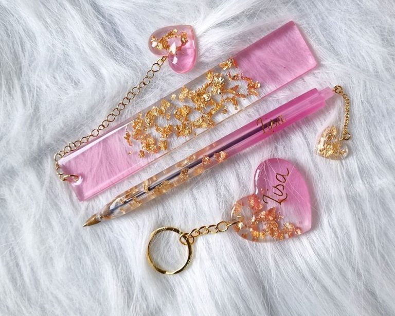 pink_bookmark